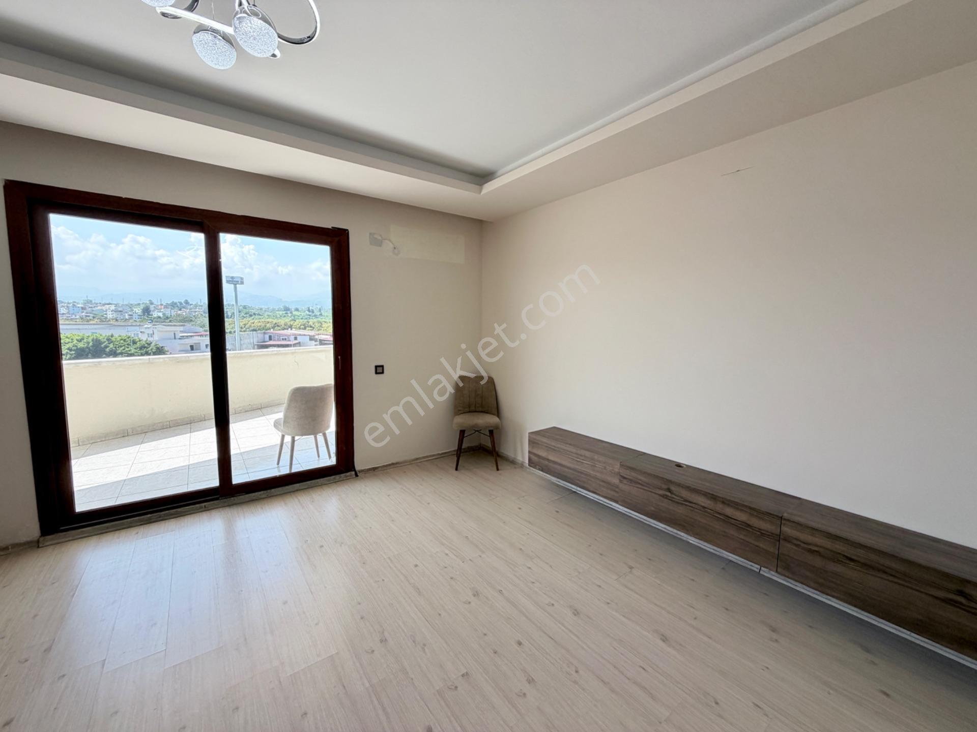 Mersin Çeşmeli’de Satılık Özel Teraslı 3+1 Daire - Görsel 21