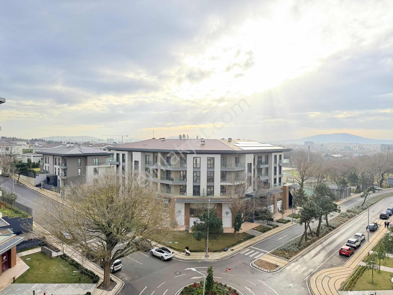 Emlak Konut Çınarköy Evleri | 1+1 82 M² Geniş Plan | Peyzaj