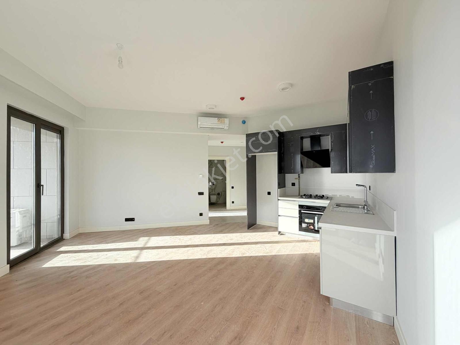 Emlak Konut Çınarköy Evleri | 1+1 82 M² Geniş Plan | Peyzaj - Görsel 10