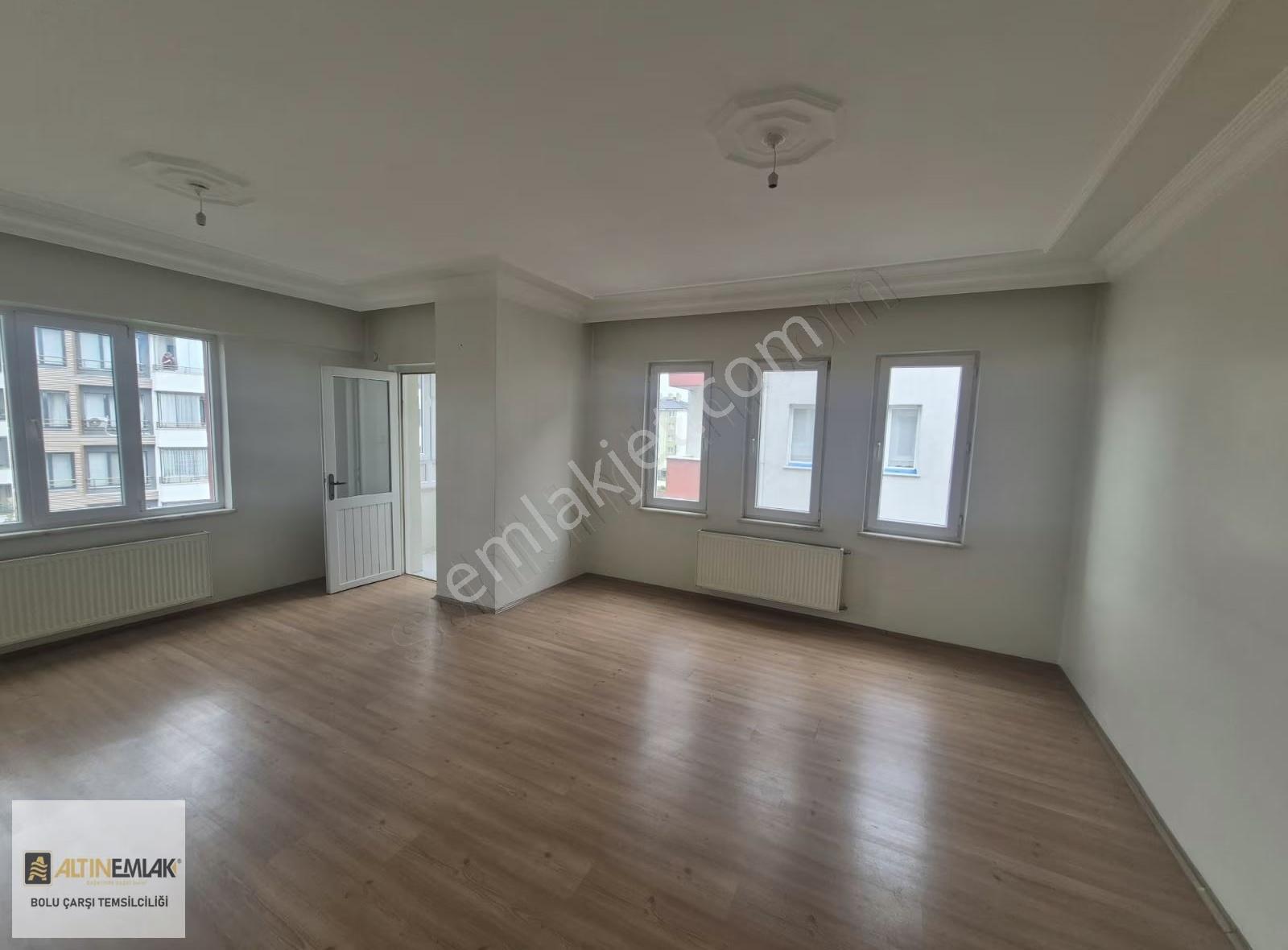 Orman Parkı Ve Hastane Yakını, Geniş Ferah 3+1 Kiralık Daire