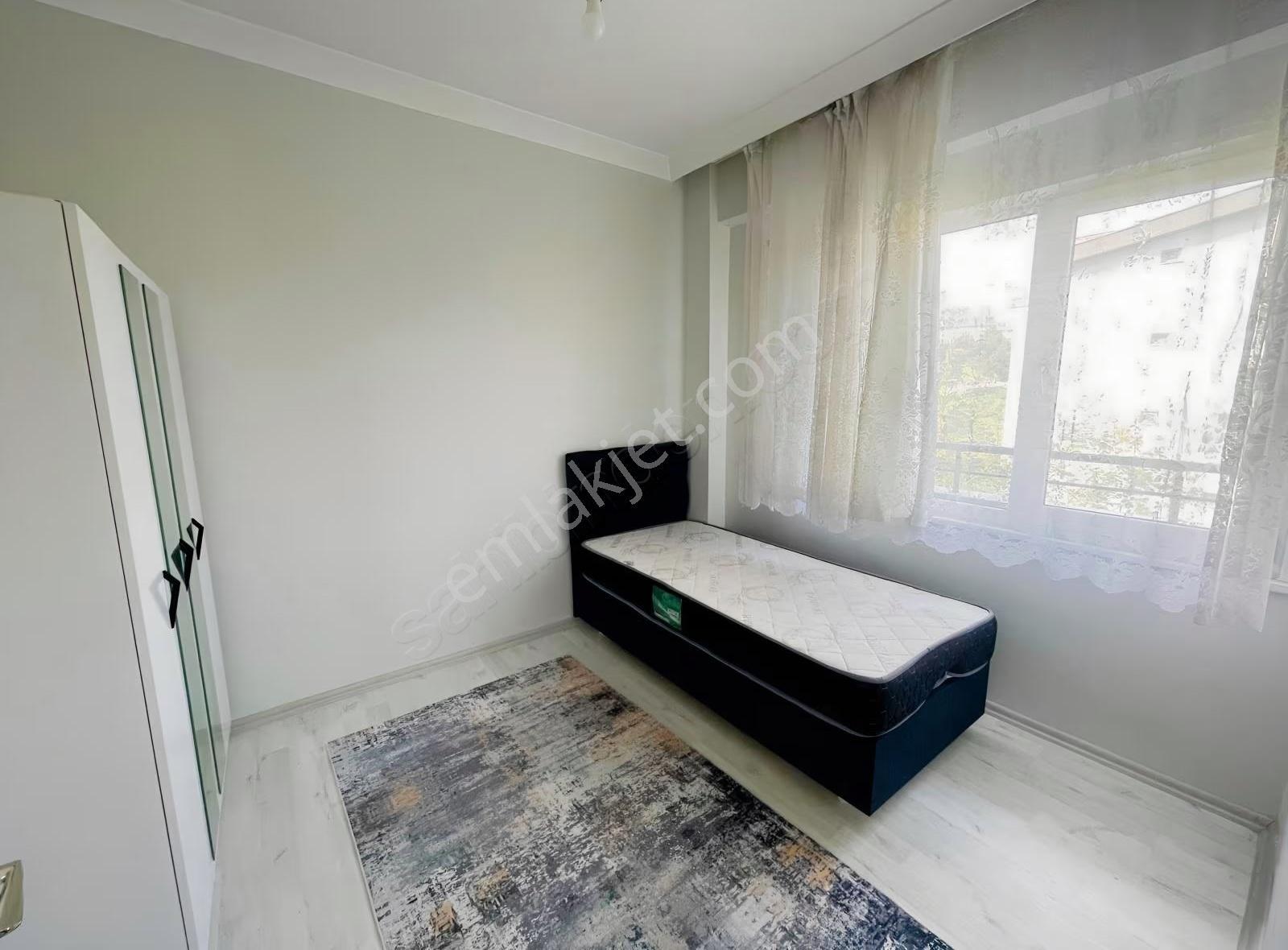 Ram'den Sabri Uğur Parkına 50m. Ara Kat Kiralık Eşyalı 1+1 Daire - Görsel 10