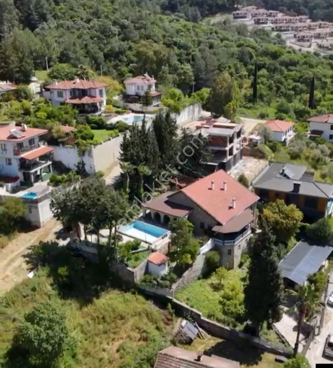 Ula Ataköy'de Satılık Malikane - Görsel 14