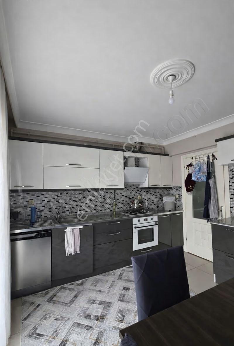 Yalçınlar Gayrimenkulden