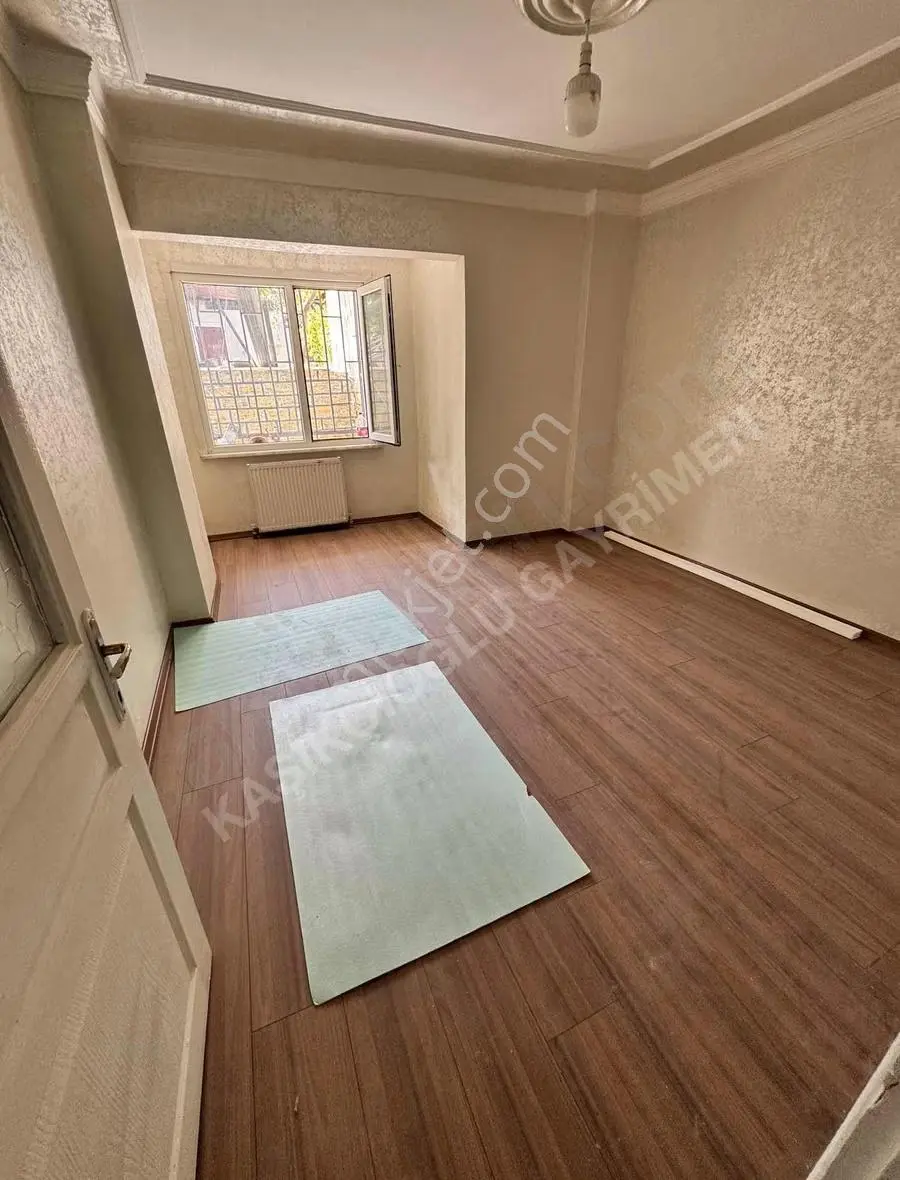 Ferhatpaşa Mahallesinde Kiralık 2+1 Daire İçi Yeni Yapılmış - Görsel 12