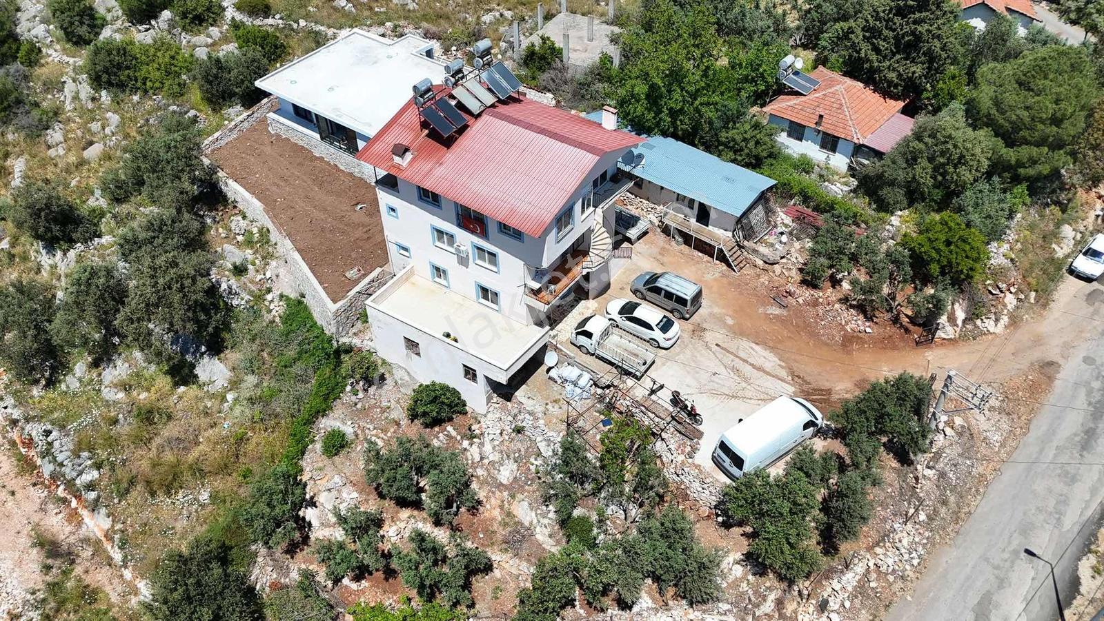 Muğla Fethiyede Satılık Ev Ve Tarla - Görsel 15