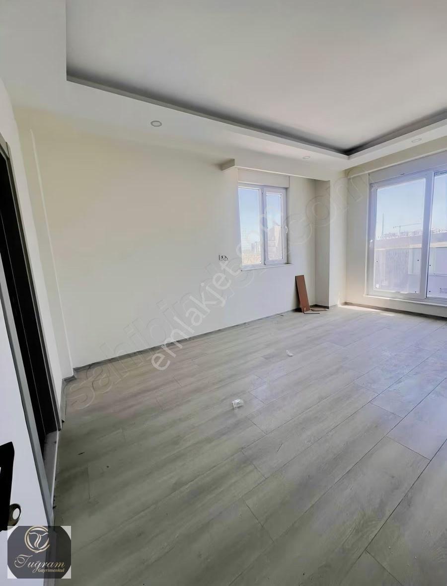Şehir Hastanesi Yakını Sıfır Havuzlu Doğalgazlı Satılık Daire !! - Görsel 4