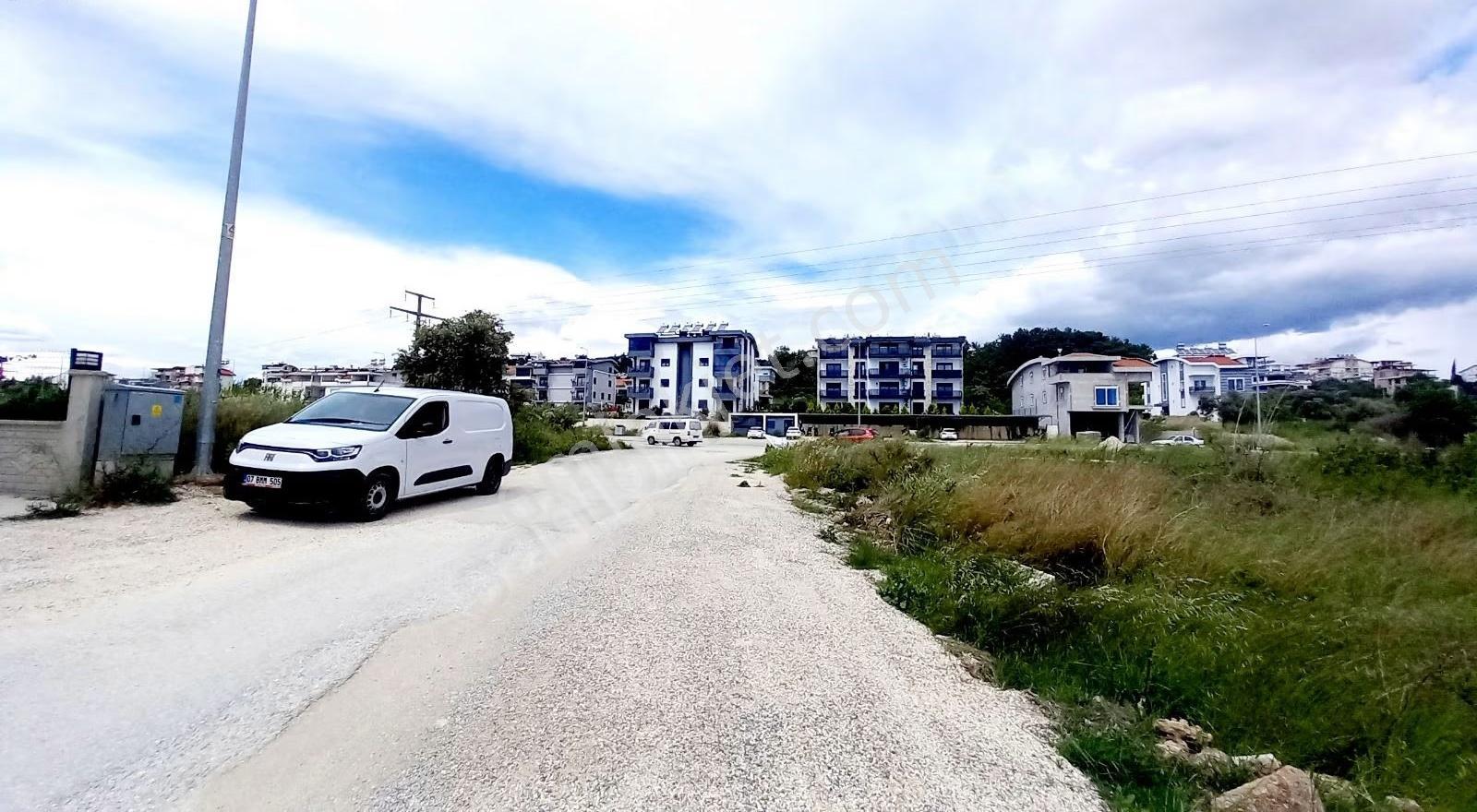 Ilıca Kolej Ve Çarşıya Yakın Havuzlu Lüks Daire Kiralık - Görsel 12
