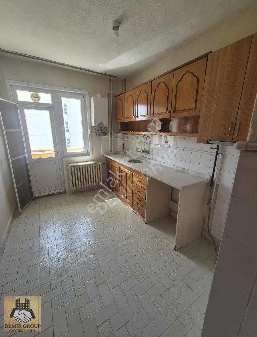 Tramvaya Cephe 2+1 Arakat Asansörlü Kiralık Daire - Görsel 4