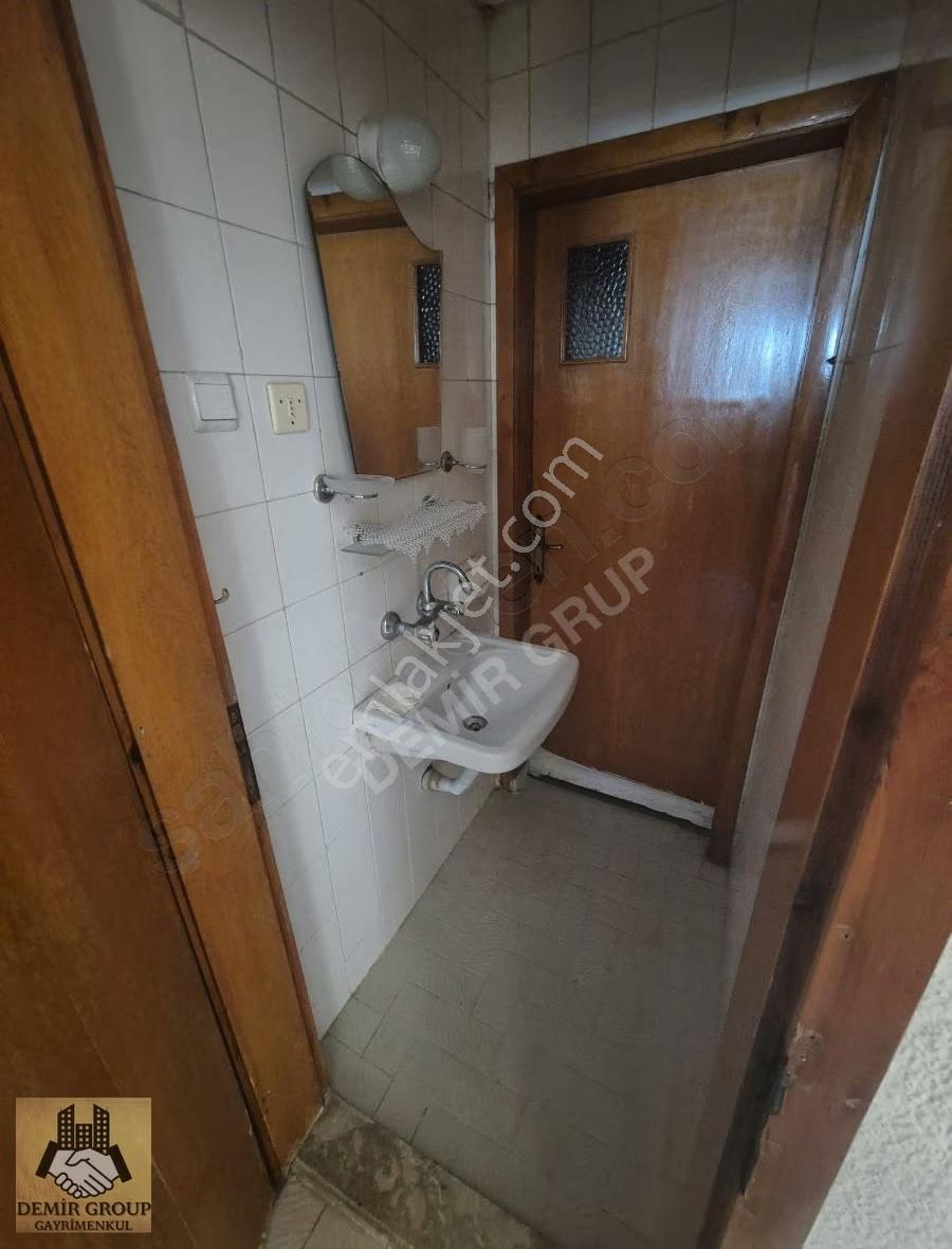 Tramvaya Cephe 2+1 Arakat Asansörlü Kiralık Daire - Görsel 3