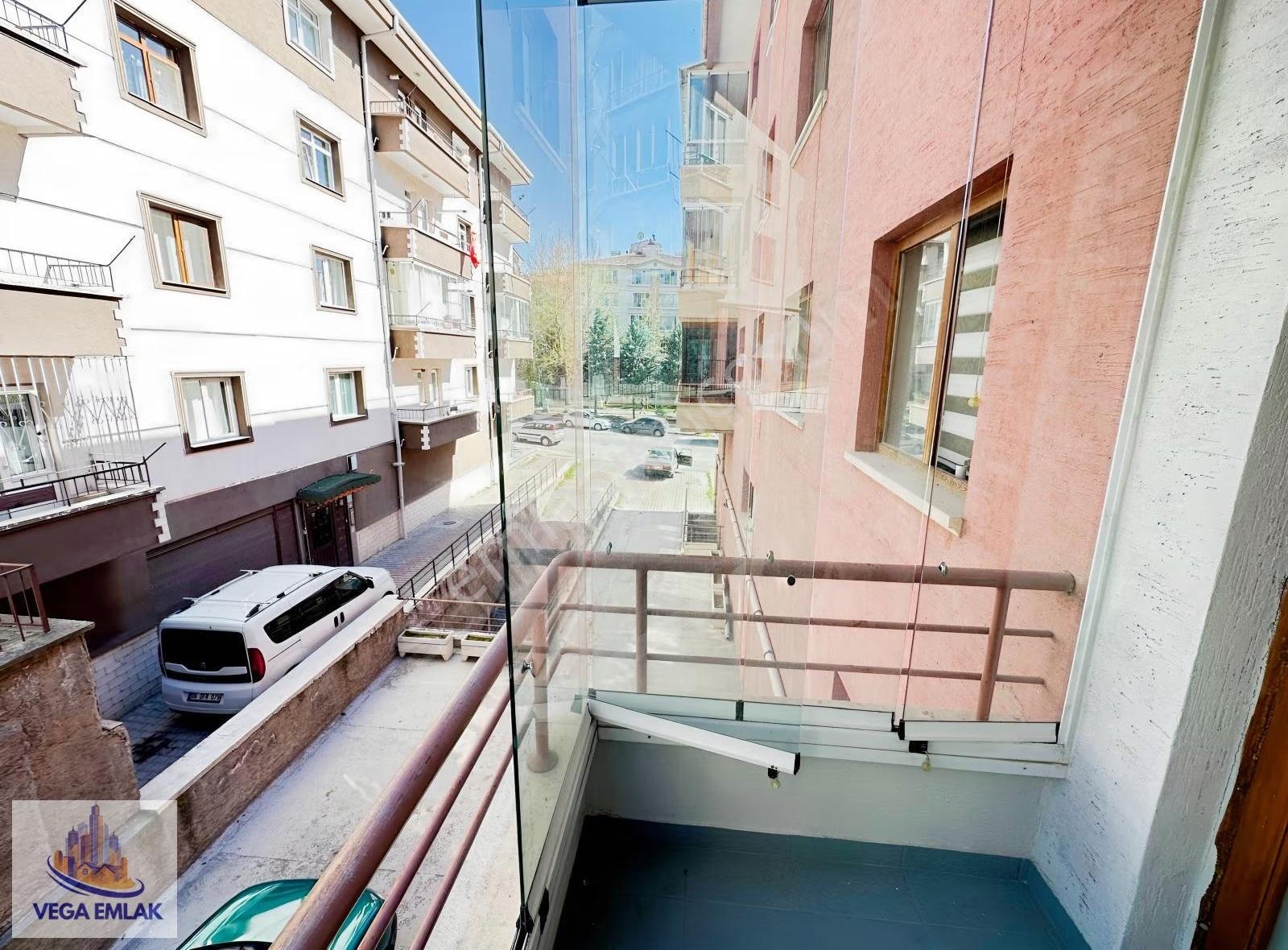 Vega Emlaktan Ova Market Ve Cemre Parkı Yakını 3+1 Satılık Daire - Görsel 24