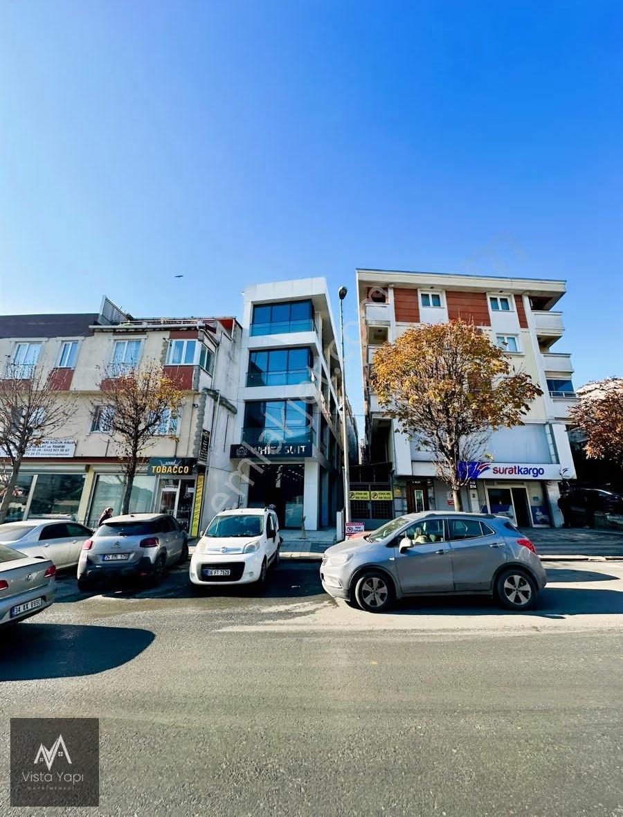 Babacan Port Royal Adliye Civarı Komple Kiralık Bina