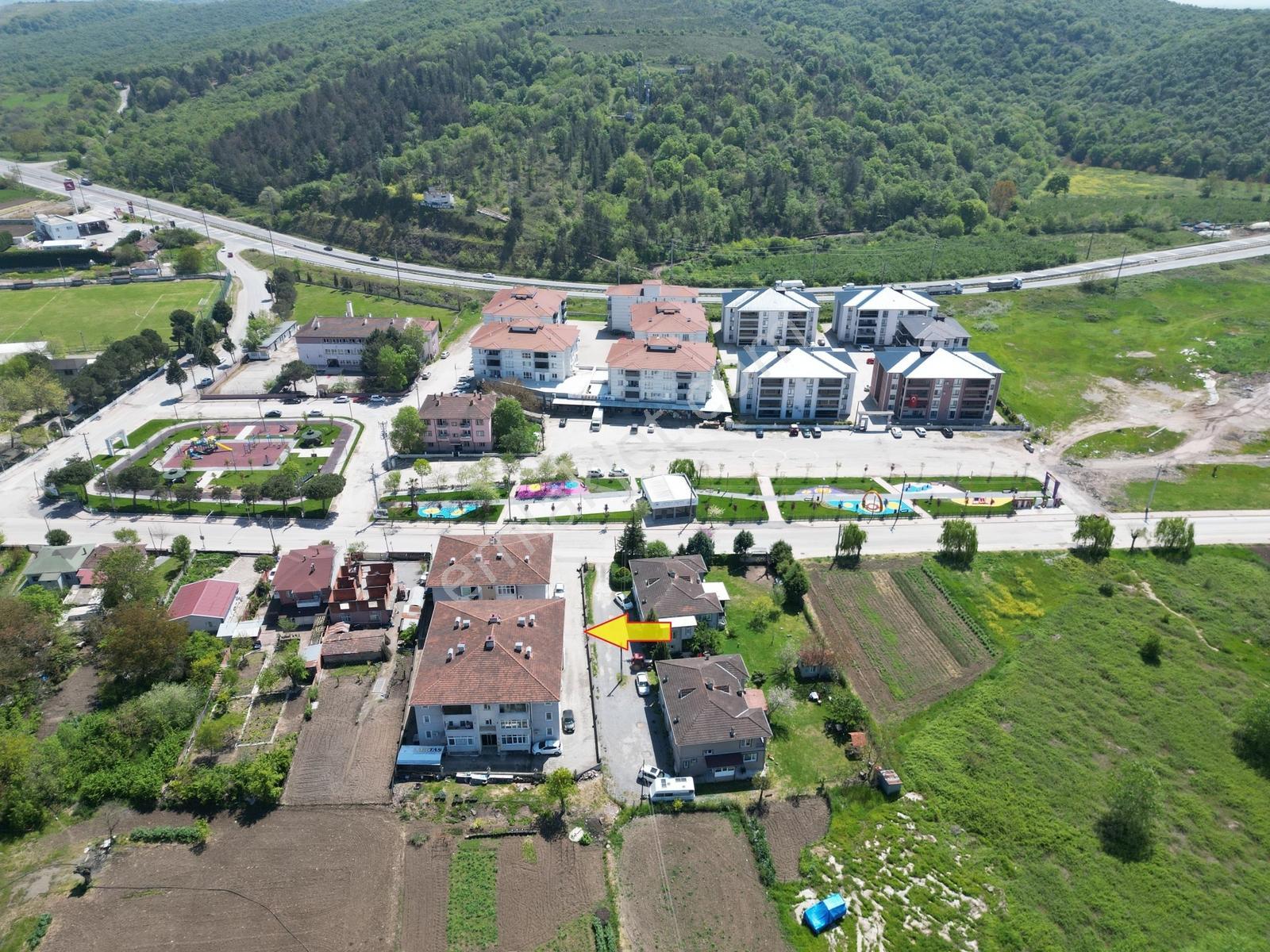 Söğütlü'de Kiralık Cadde Üzeri Arakat Geniş Daire - Görsel 10