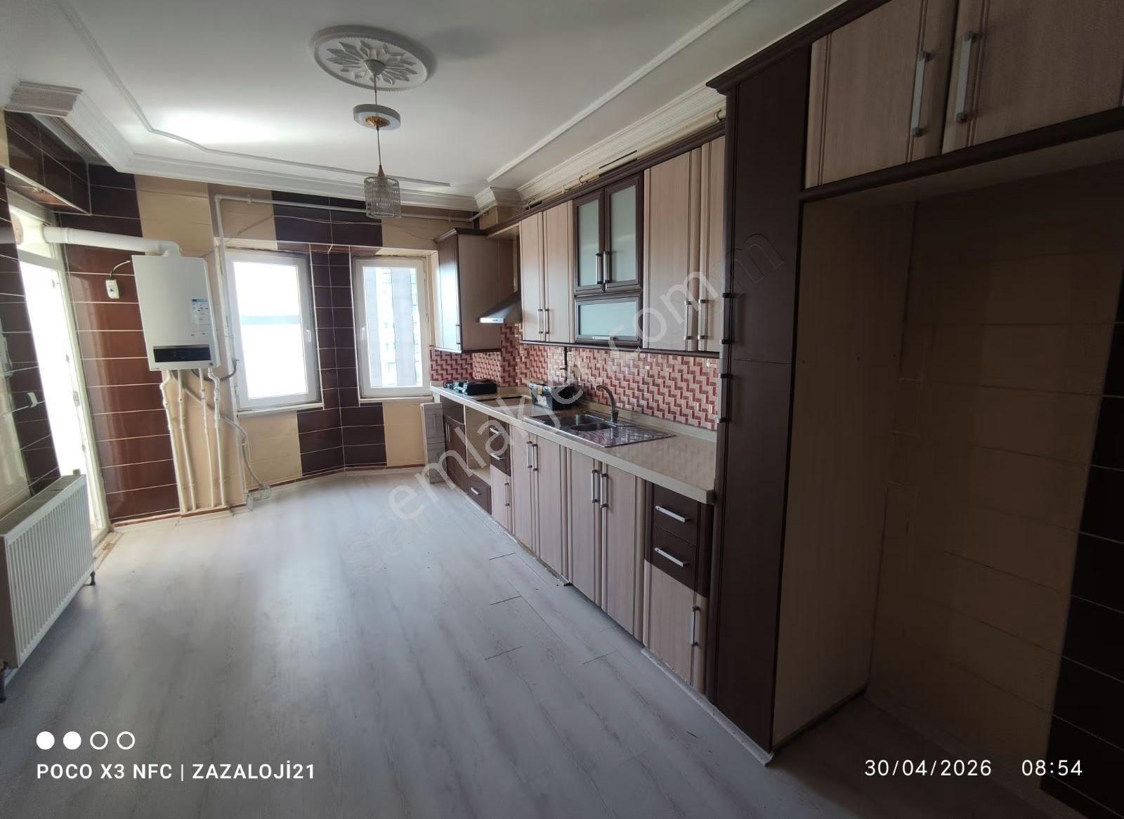 Karen'den Urfa Yolu Memorial Hast Yanı Kiralık 4+1 33.000 Bin - Görsel 2