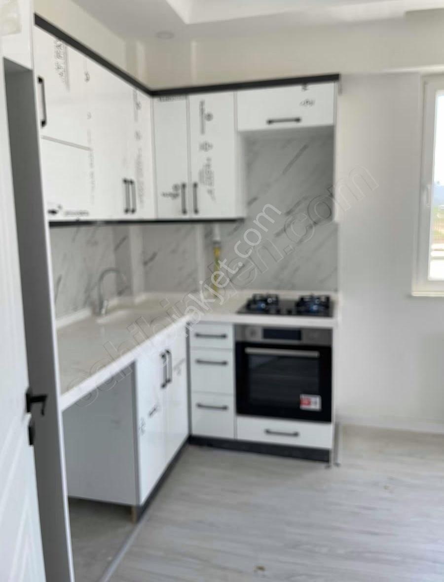 Gömeç Mithatpaşa Mahallesin De Kiralık 1+1 Daire - Görsel 5