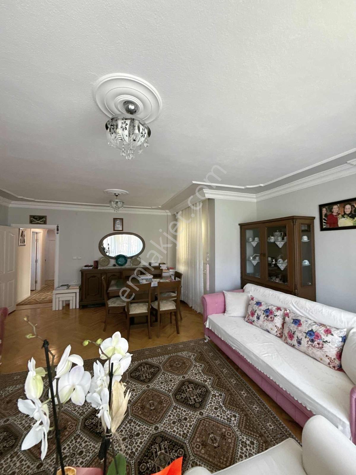 Ataevler Merkezde Satılık Site İçi Büyük 3+1 Daire - Görsel 8