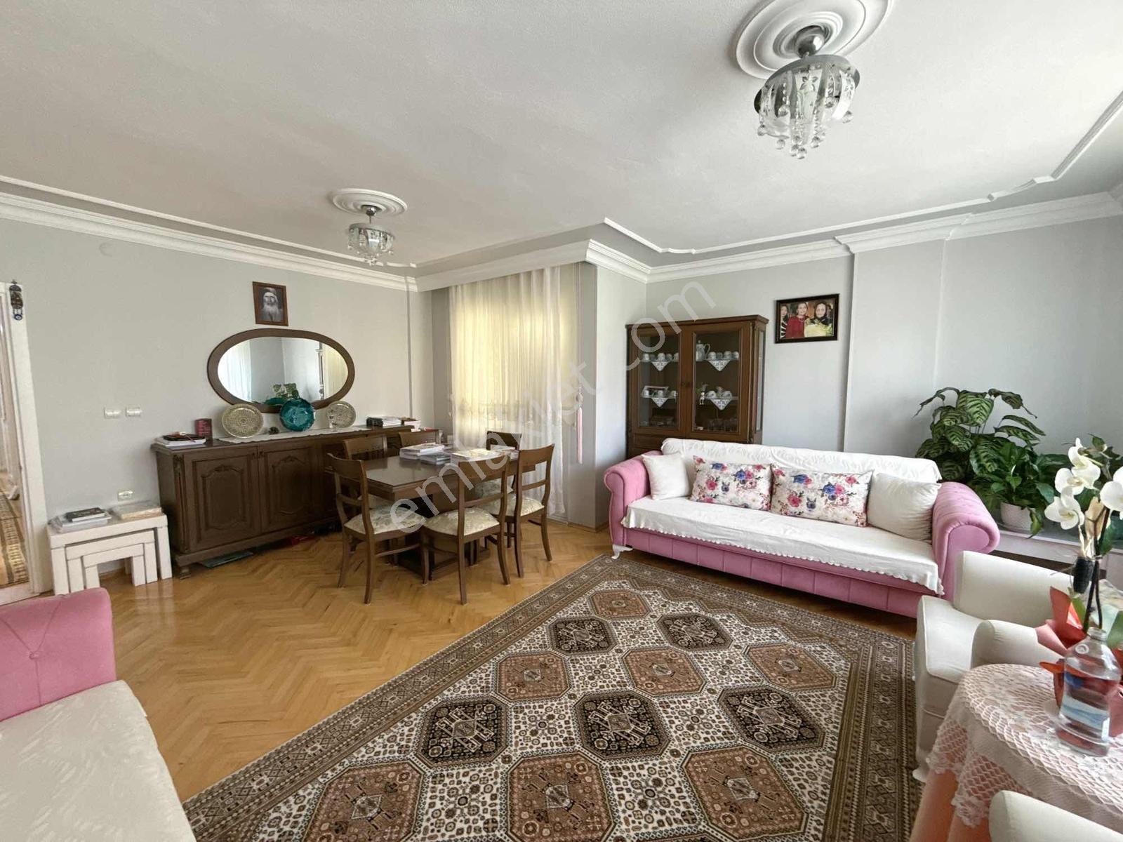 Ataevler Merkezde Satılık Site İçi Büyük 3+1 Daire - Görsel 29