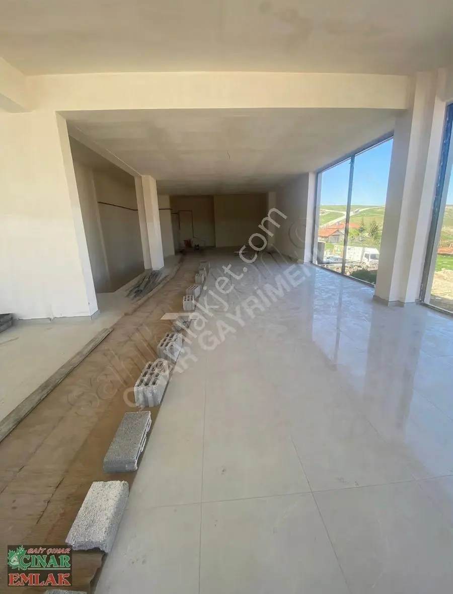 Çınardan Sincanın Gelişen Bölgesinde Geniş Kullanım 195 M2dükkan - Görsel 3