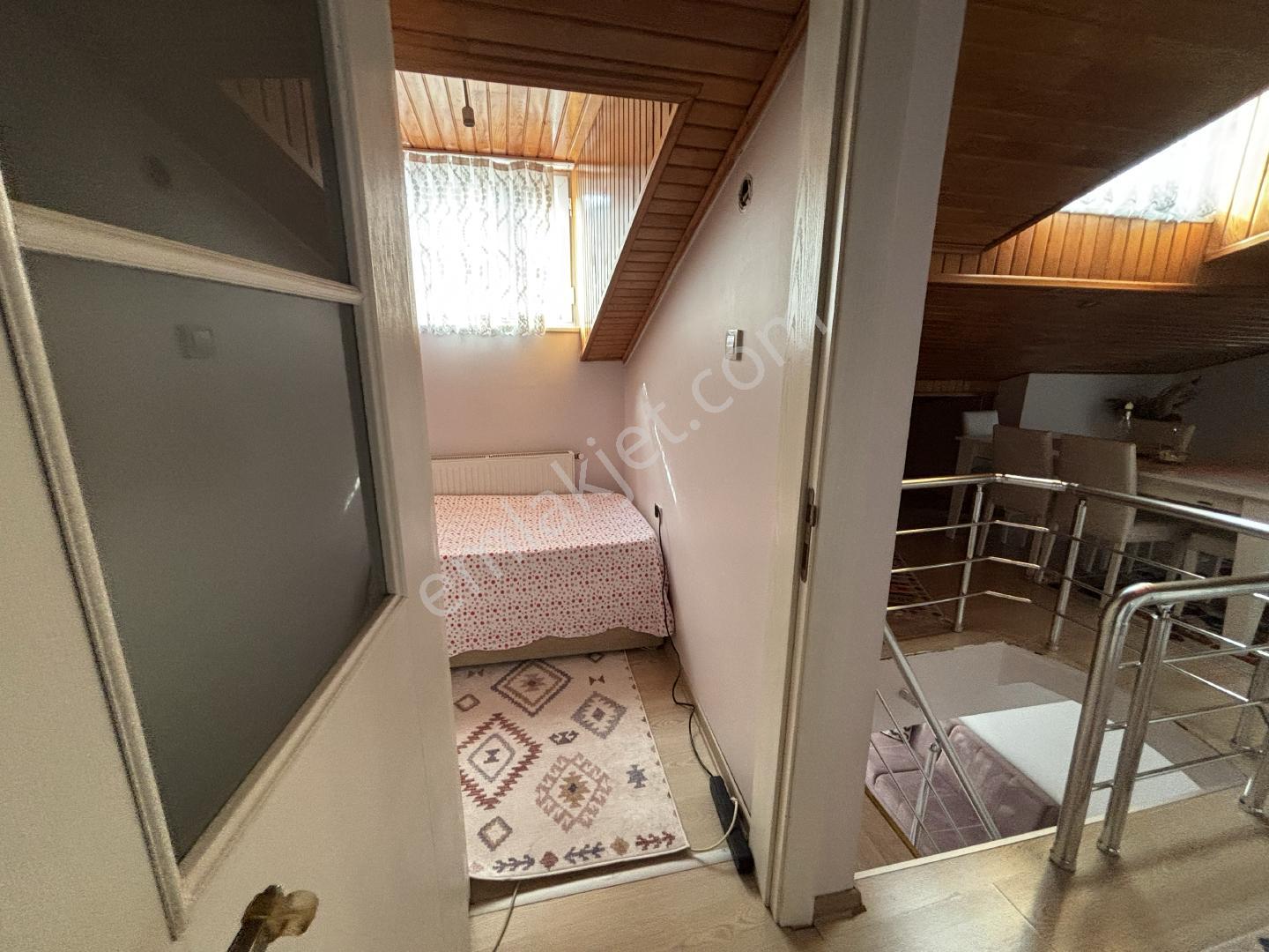 Pendik Dumlupınar Mahallesi | Satılık Çatı Dubleks - 4+2 Daire - - Görsel 3