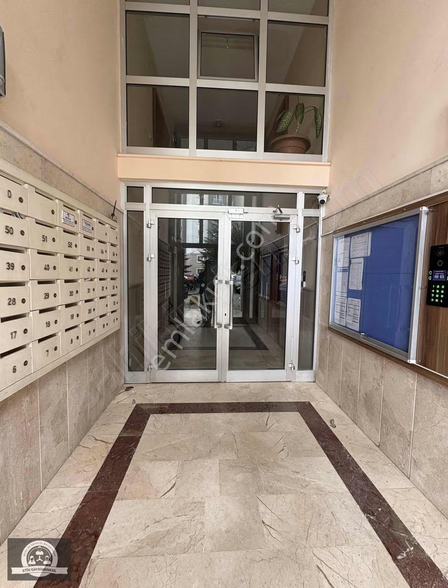 Kayabaşı Kiptaş Konutlarında 3+1 100 M2 Satılık Arakat Daire - Görsel 2