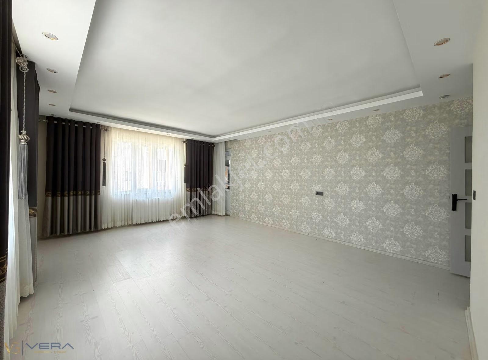 Beykentte Site İçinde Bakımlı 3+1 Satılık Daire 140 M² Net - Görsel 10