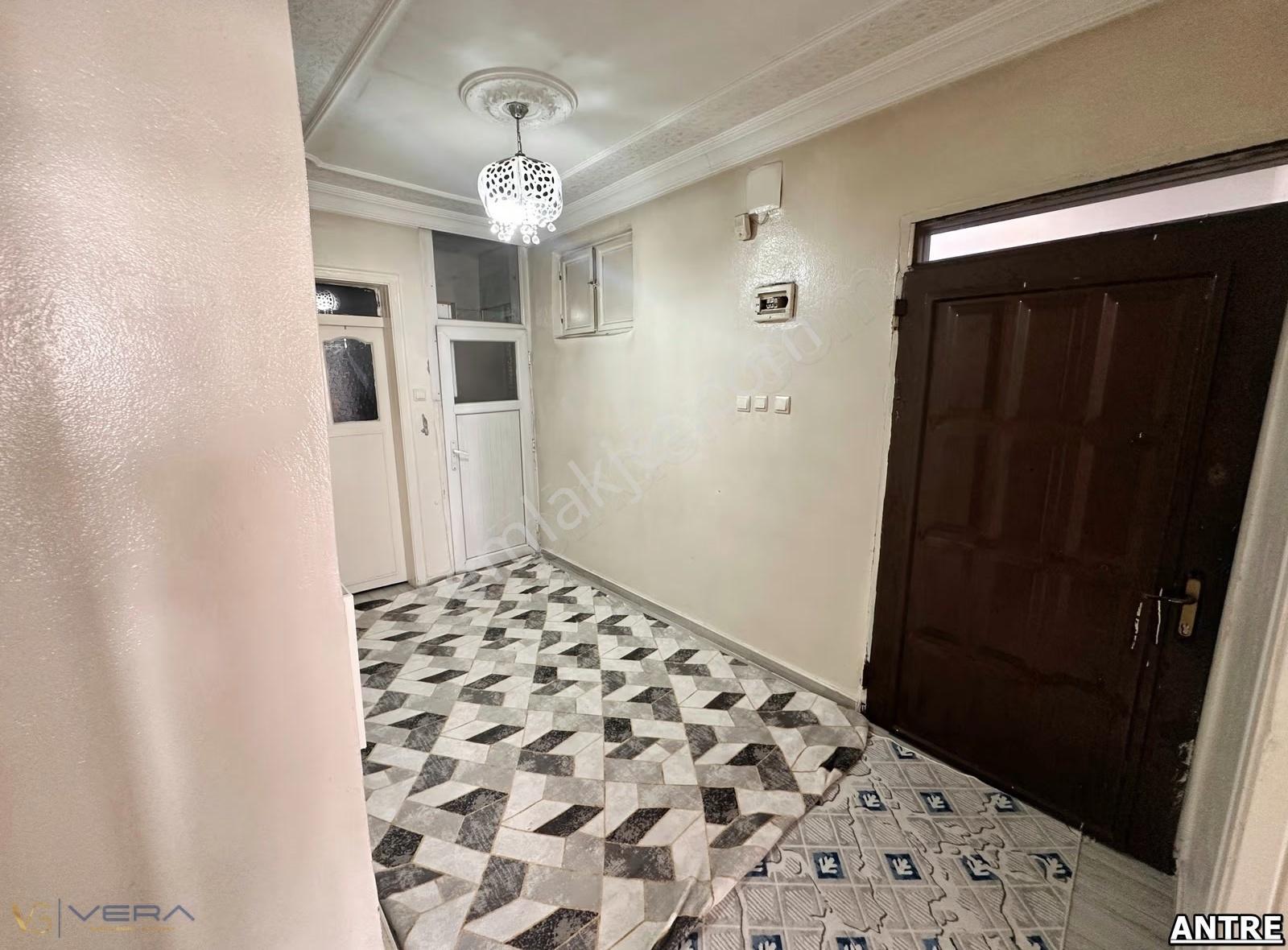 Üçoklar Mah Hz Ebubekir Taziye Evi Yanı Satılık 2 Katlı Müstakil - Görsel 32