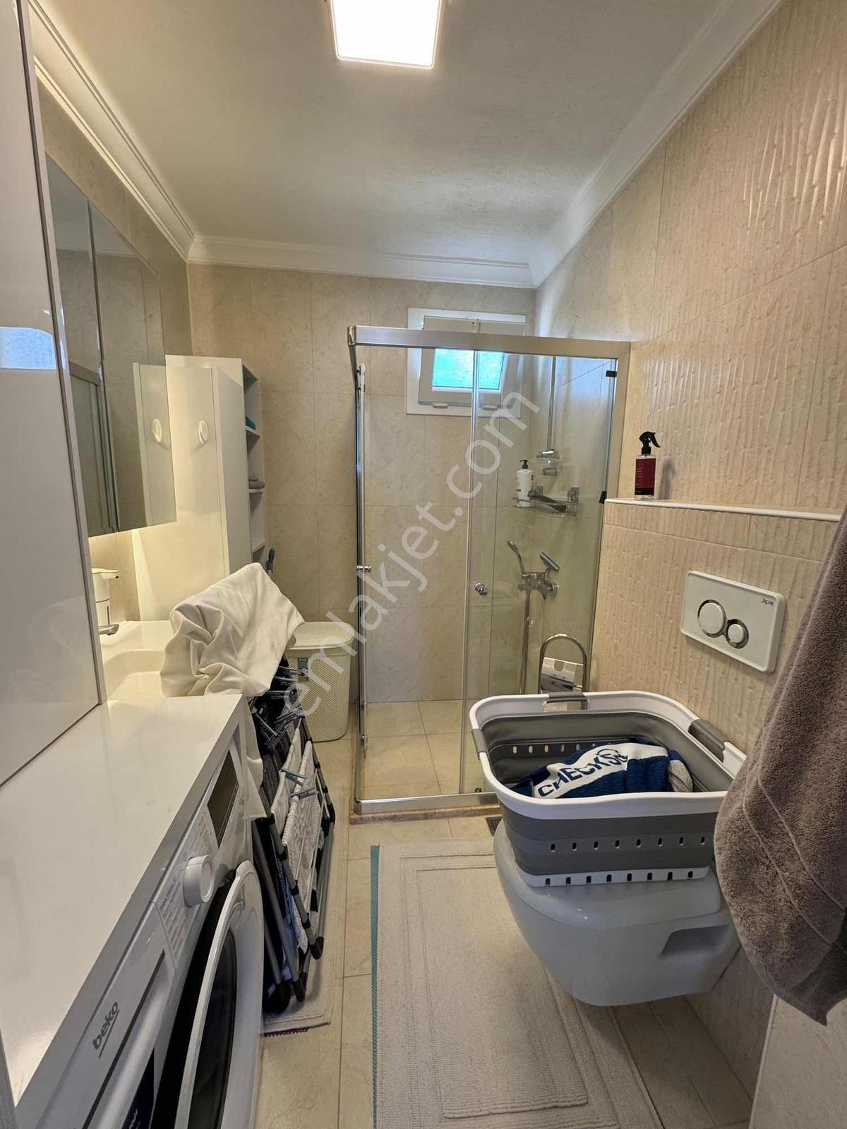 Kuşadasında Ful Deniz Manzaralı 3+1 Eşyalı Satılık Daire - Görsel 12