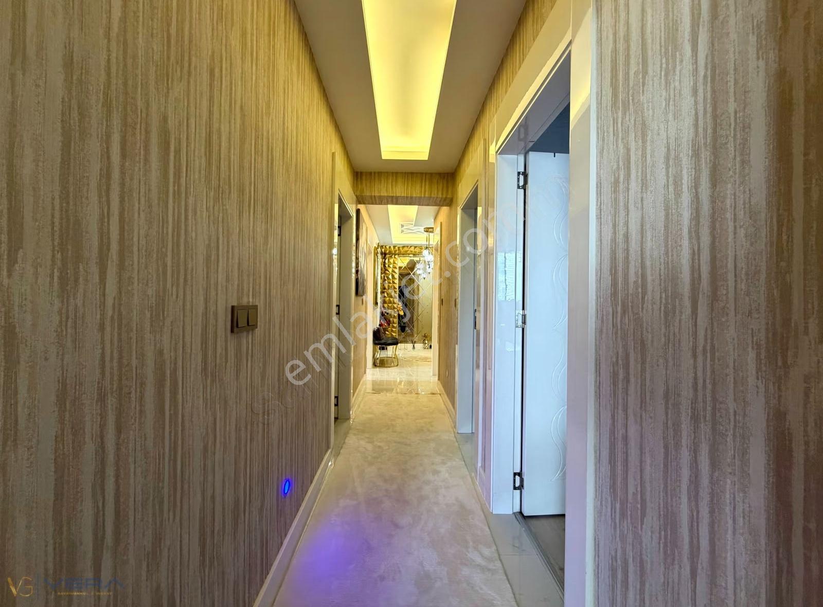 Güvenevlerde Site İçinde Geniş 3+1 Satılık Daire | 140 M² Net - Görsel 8