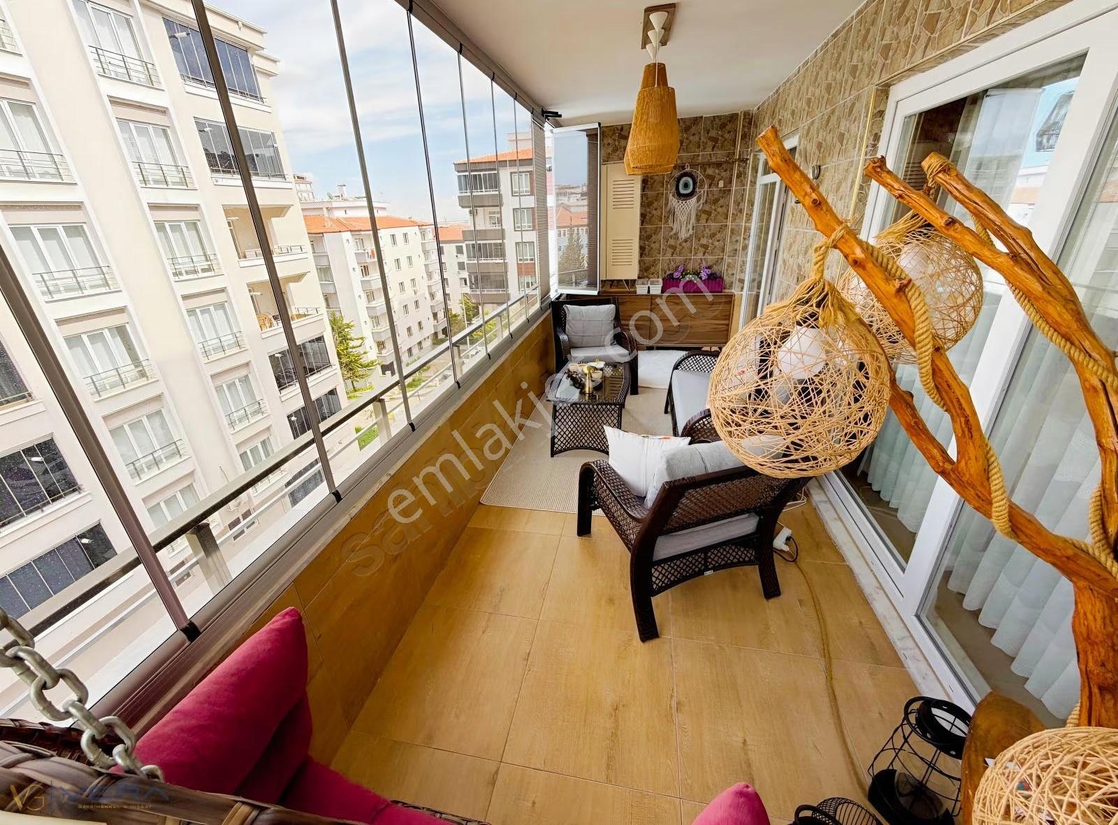 Güvenevlerde Site İçinde Geniş 3+1 Satılık Daire | 140 M² Net - Görsel 19
