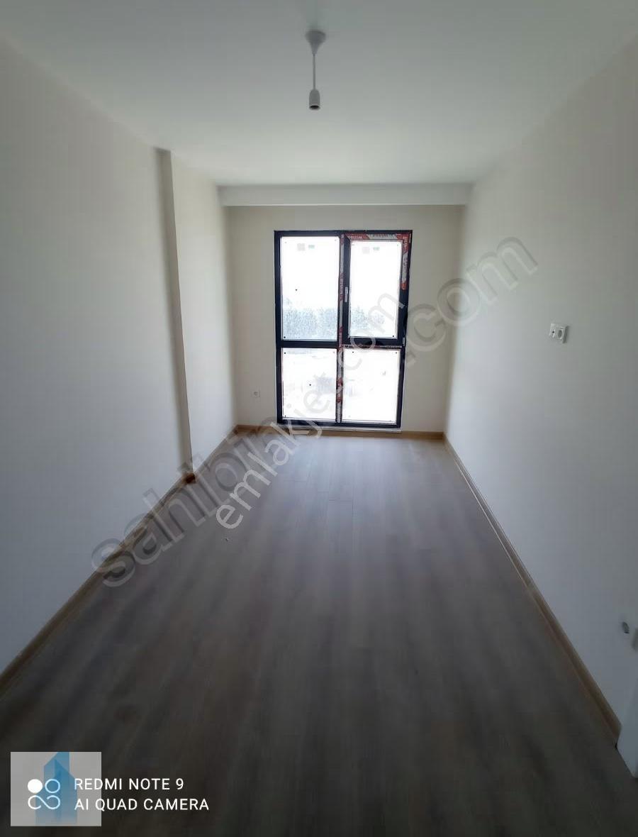 Zeytinburnun Da Lüks Site İçinde Kiralık 1+1 Sıfır Daire - Görsel 4