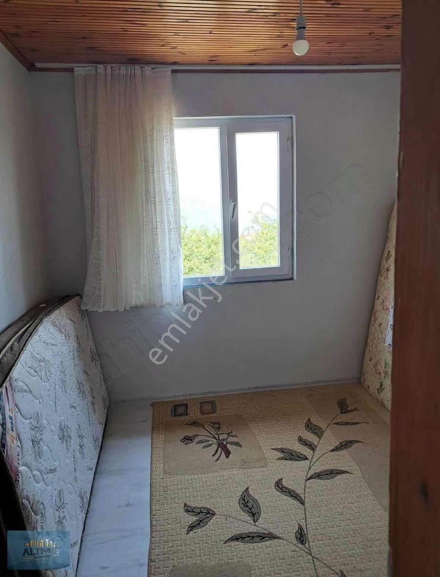 Doğanın İçinde Manzaralı Köşe Parsel Satılık Müstakil Ev - Görsel 2