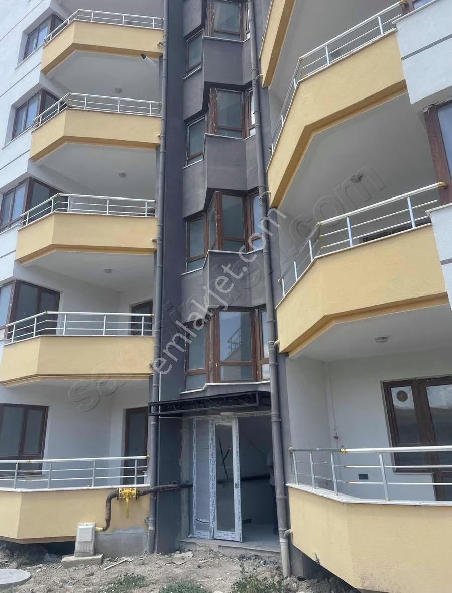 Cadde Üzeri Ara Katta Yapılı Daire - Görsel 9