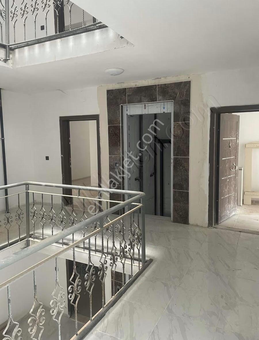 Cadde Üzeri Ara Katta Yapılı Daire - Görsel 16
