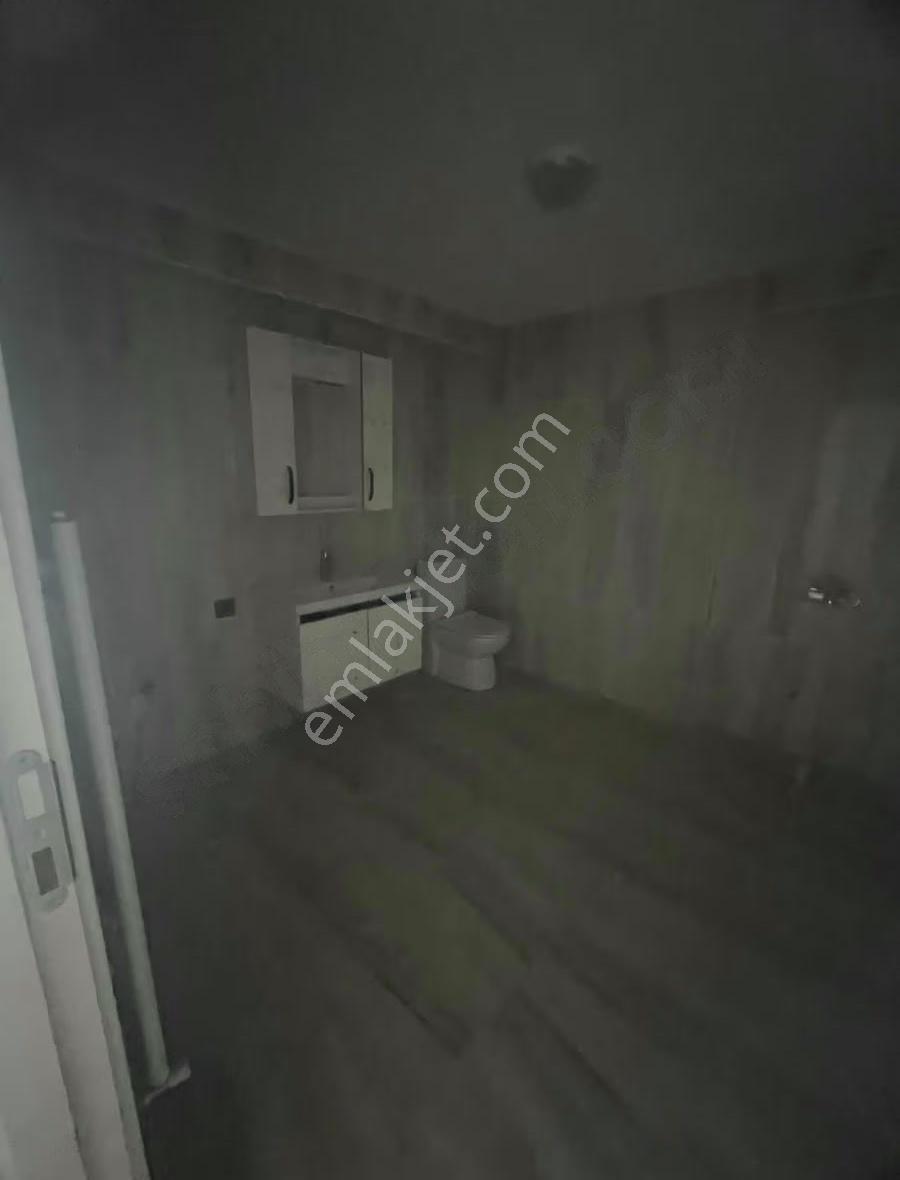 Cadde Üzeri Ara Katta Yapılı Daire - Görsel 18