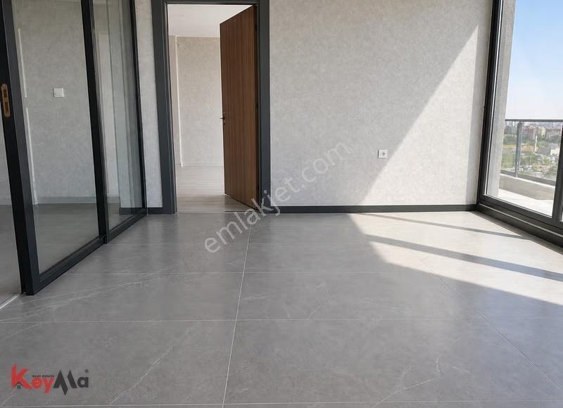 Ay Center'da Satılık Büro - Görsel 2