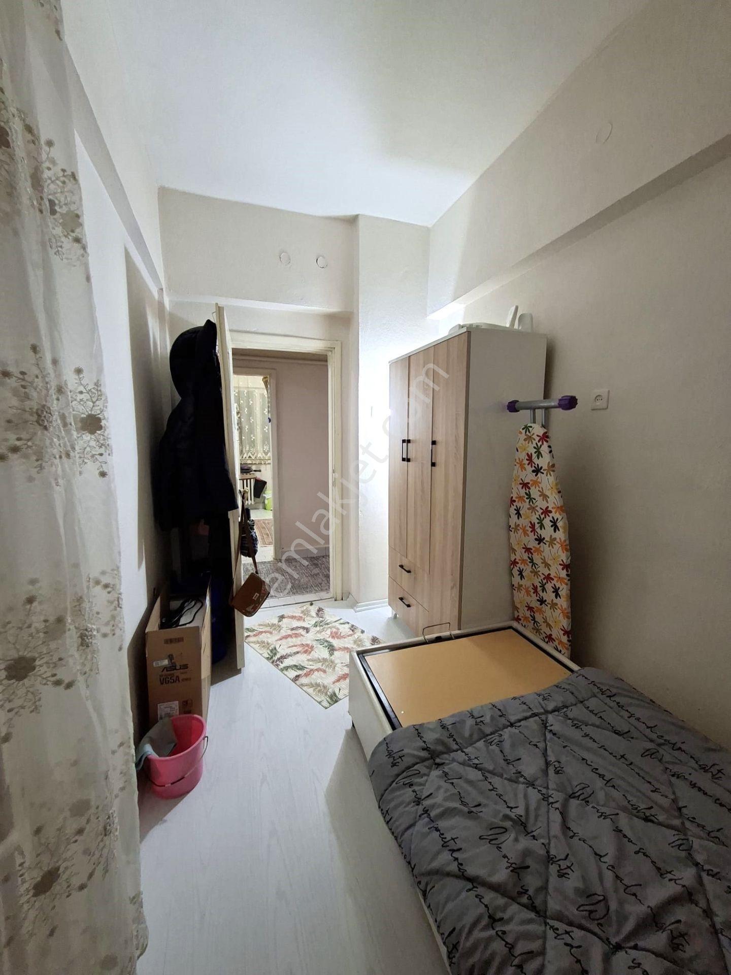 Recep Ümit Emlak'tan Şeker Mahallesi Kırım Caddesi Yakını Satılık Ara Kat 3+1 Daire - Görsel 17