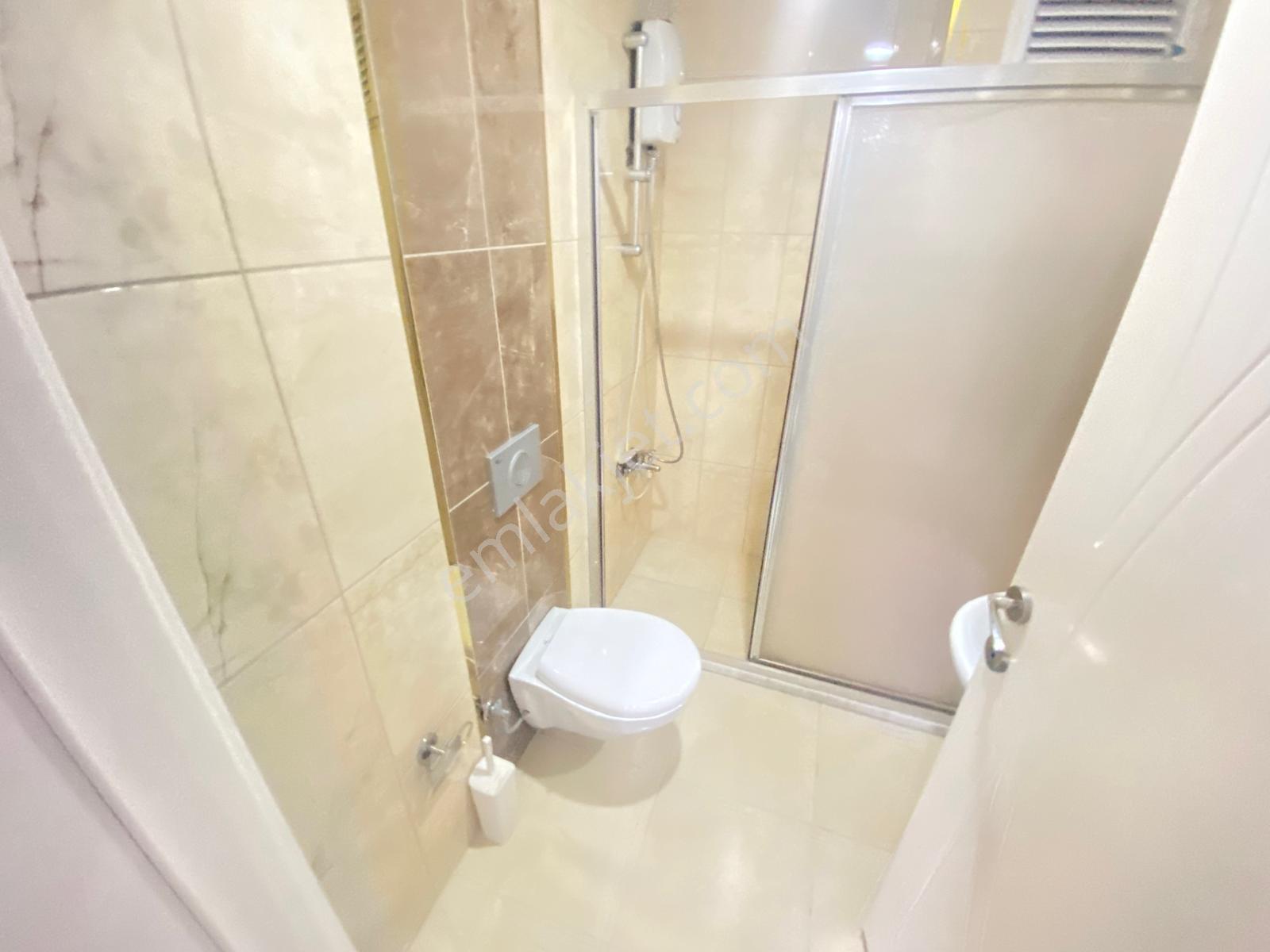 Prestij'den Çiftlikköyde Açık Otoparklı Eşyalı Geniş 1+1 Daire - Görsel 20