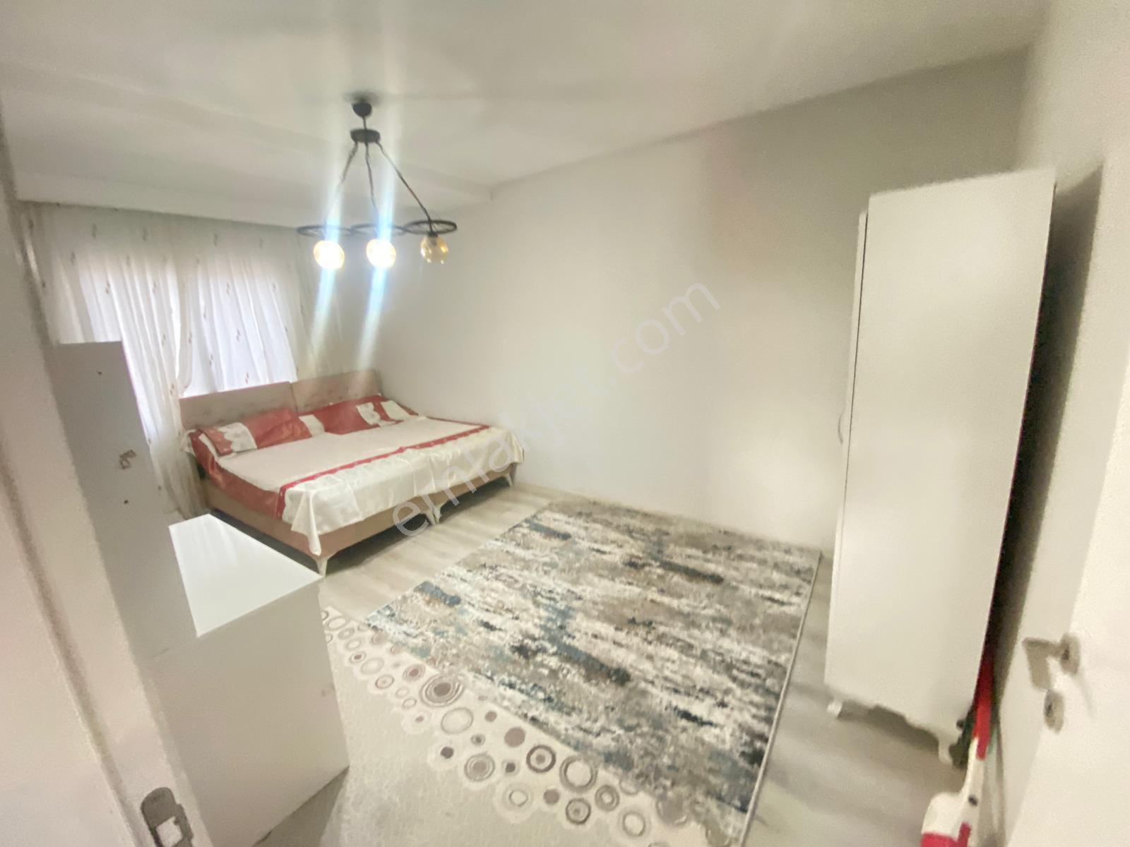 Prestij'den Çiftlikköyde Açık Otoparklı Eşyalı Geniş 1+1 Daire - Görsel 10