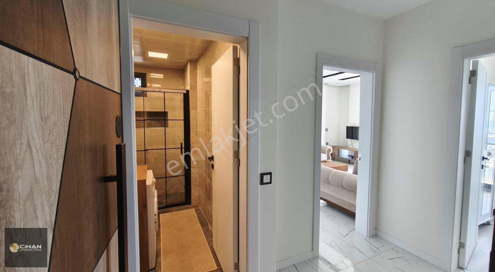 Kuşadası'nda Deniz Manzaralı Kiralık Daire - Görsel 9
