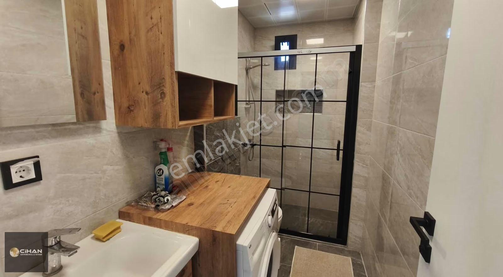 Kuşadası'nda Deniz Manzaralı Kiralık Daire - Görsel 10