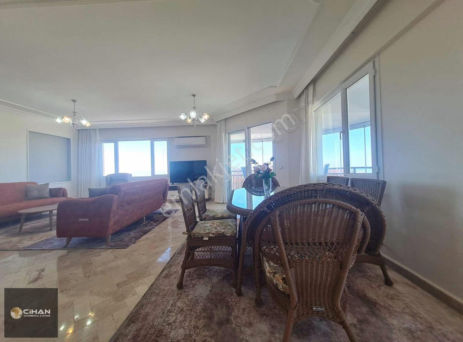 Kuşadasında 3+1 Full Deniz Manzaralı Eşyalı Daire - Görsel 22