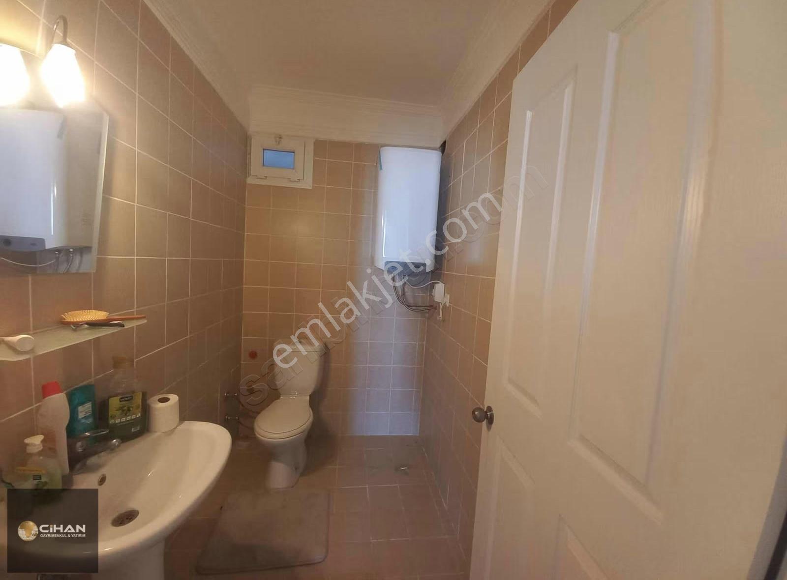 Kuşadasında 3+1 Full Deniz Manzaralı Eşyalı Daire - Görsel 15