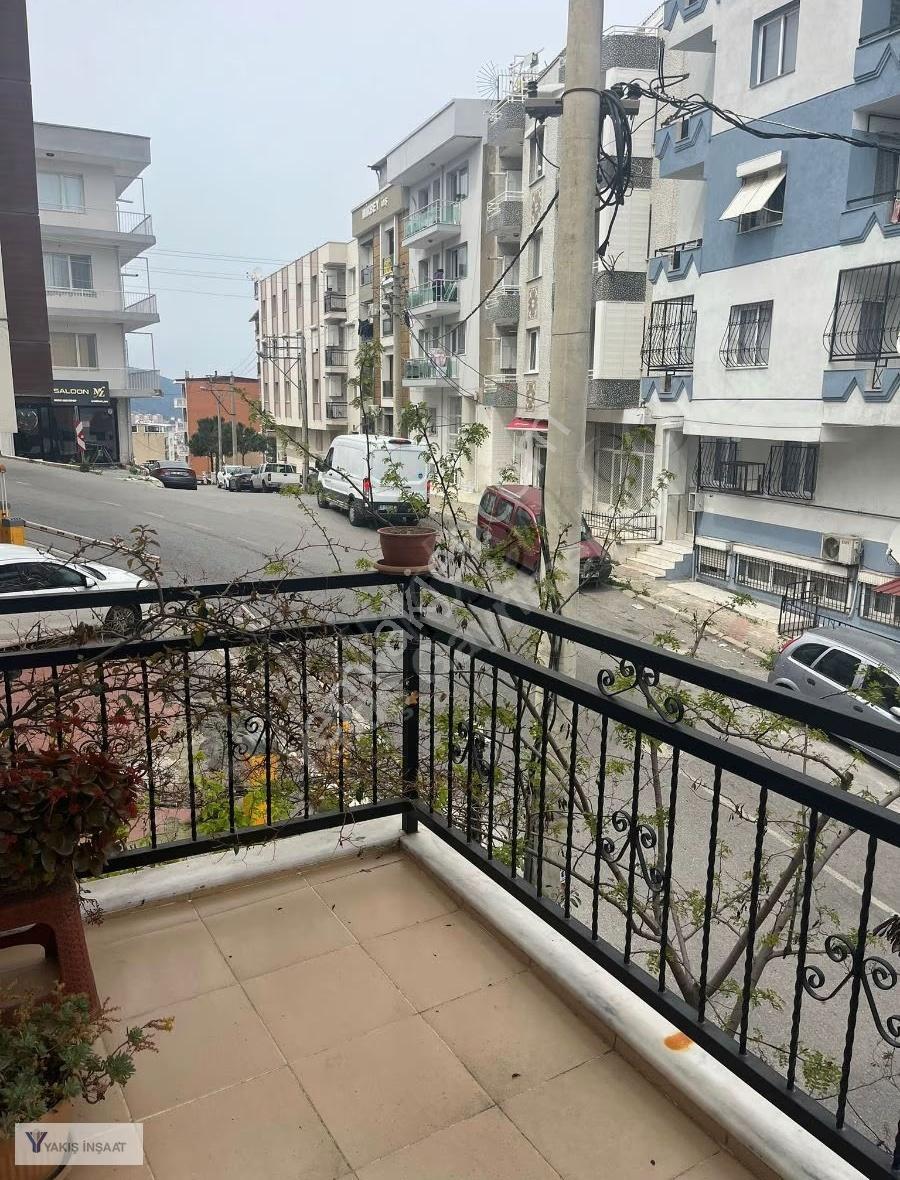 Merkezı Konumda Geniş Ferah 3+1 Daire - Görsel 23