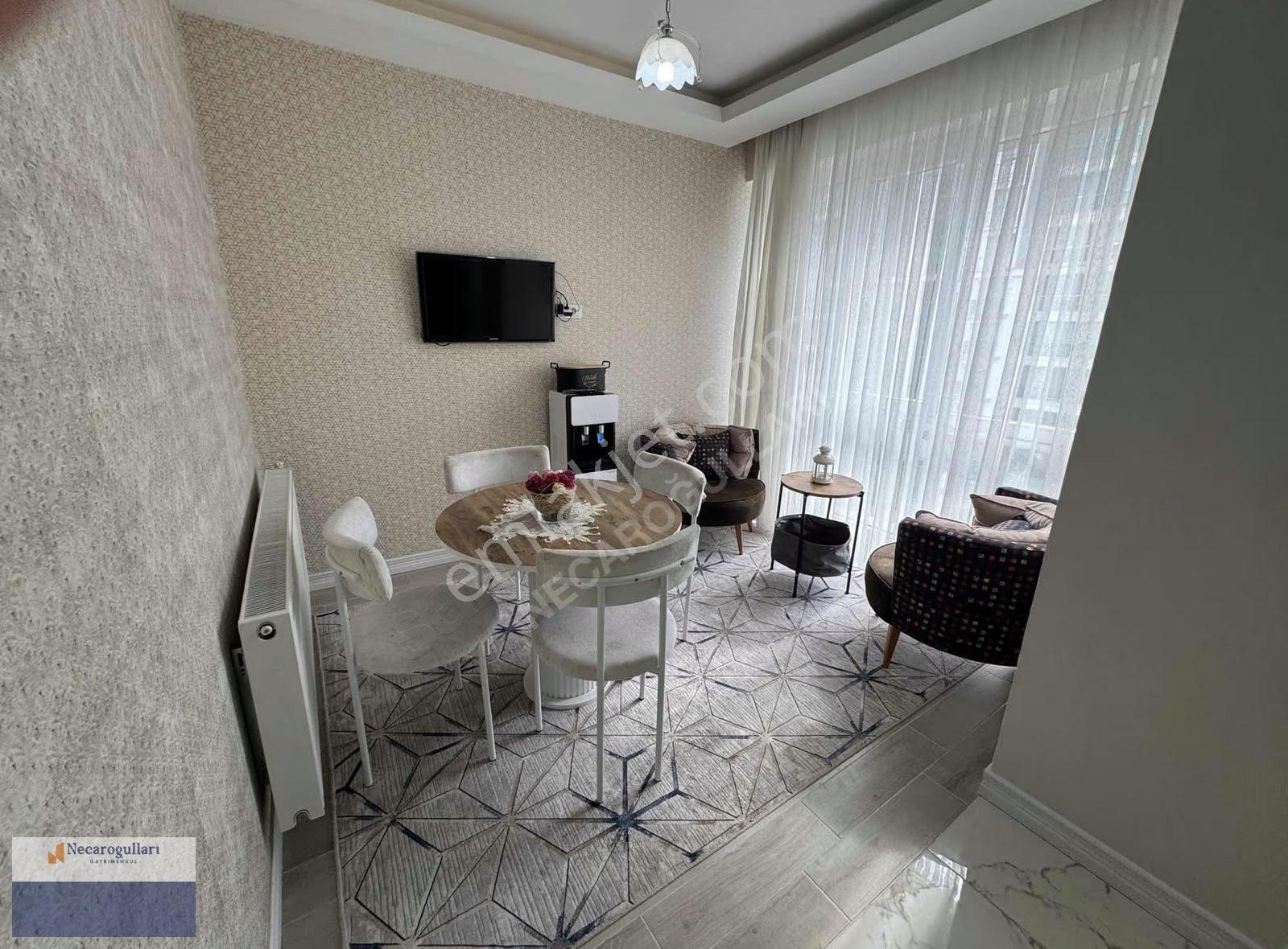 Necaroğullarından Mastfıroş Caddesi Üzeri 3,5+1 Lüks Daire - Görsel 23