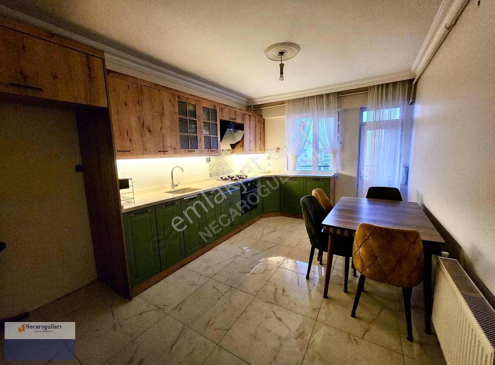 Necaroğullarından Ceylan Avm Karşısı Temiz 3+1 Daire - Görsel 27