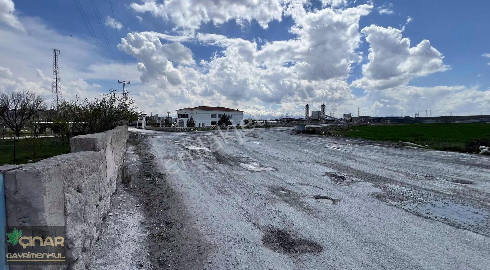 Cırgalan'da 2.250 M2 Arsa Üzerine 2 Adet Satılık Ev Ve Arsası - Görsel 2