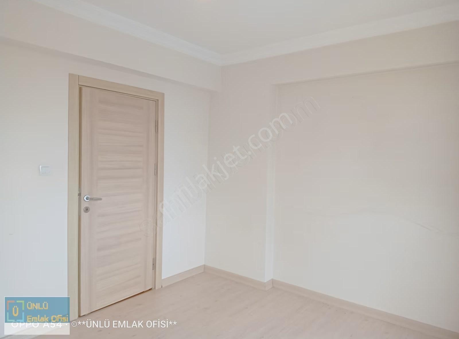 Ünlü Emlaktan Bahçeşehir Koleji Yanında Arakat Manzaralı Kiralık - Görsel 5