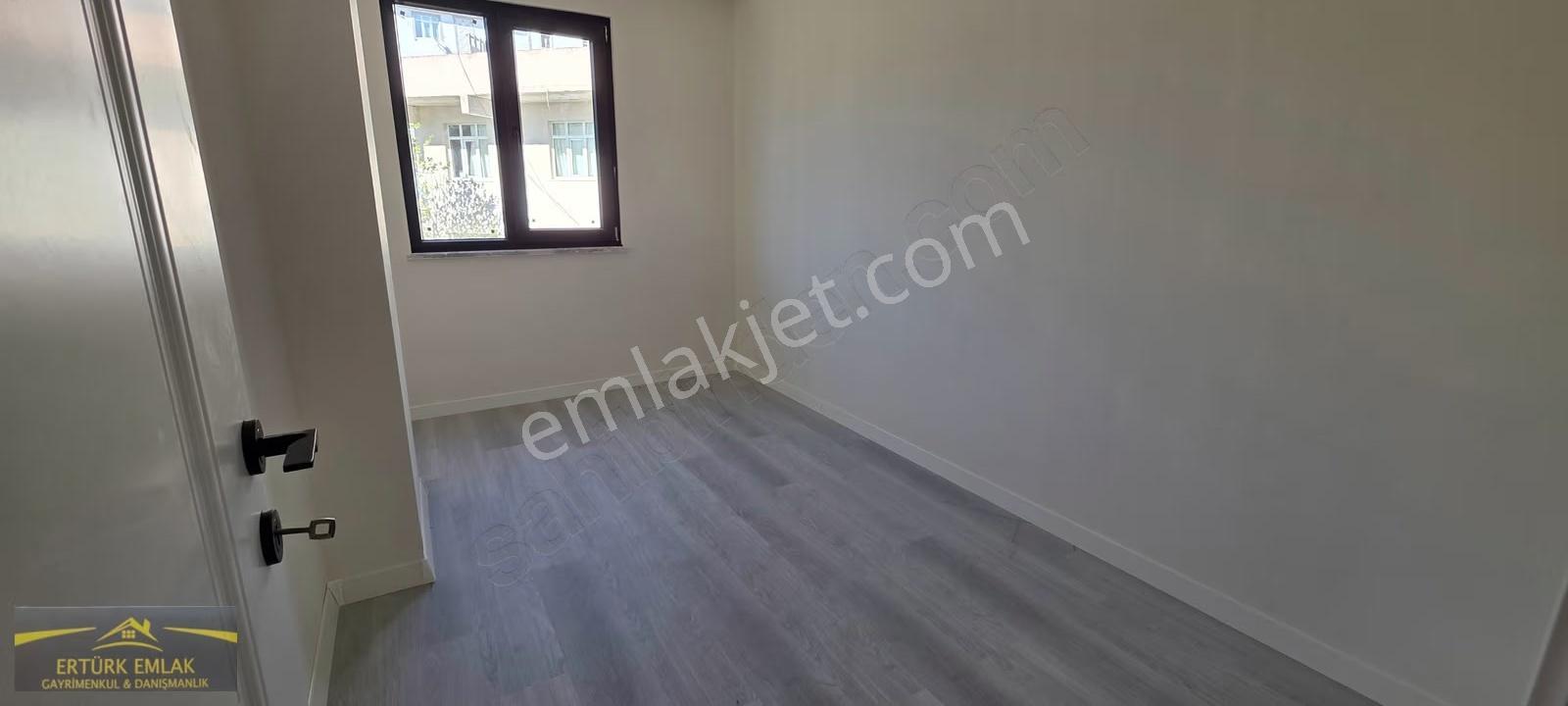 Cumhuriyet Mah. Pazarı Sokağında 2+1 Asansörlü Ara Kat - Görsel 12