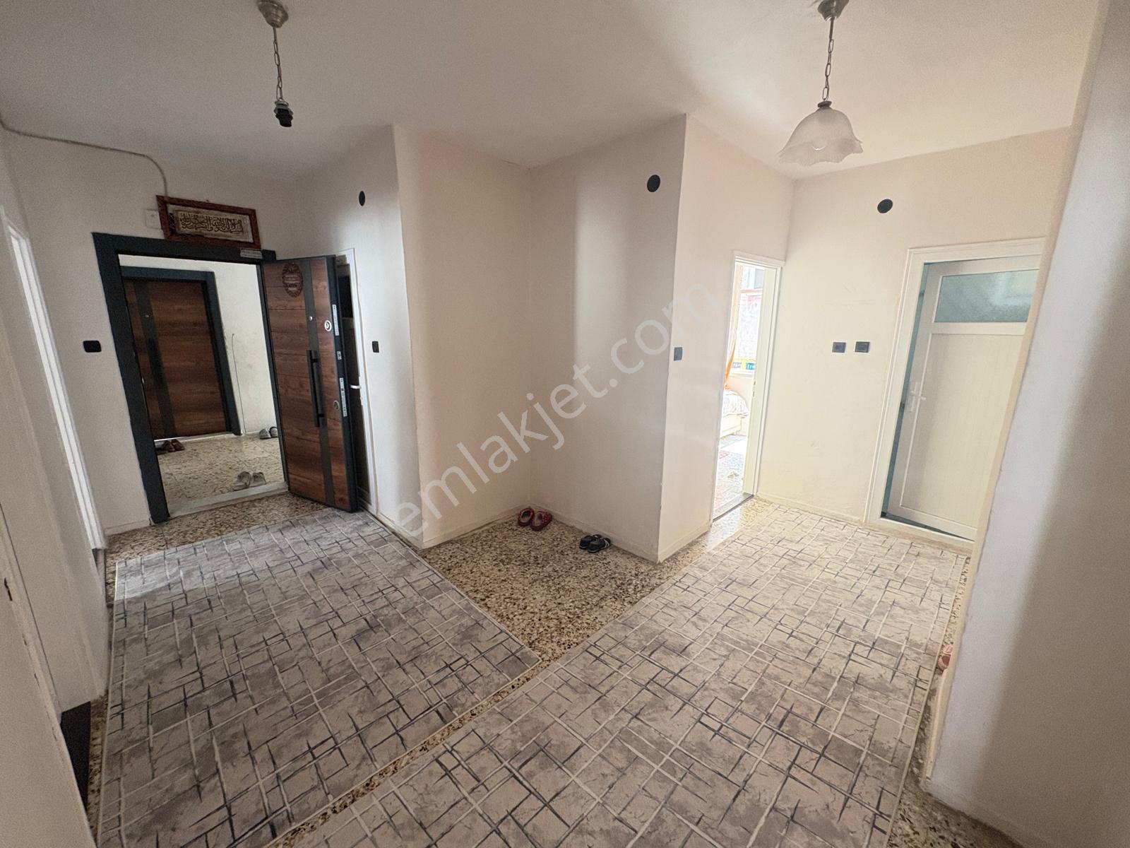 Prestij'den Hamidiye'de Geniş Oturumlu Tertemiz 3+1 Daire - Görsel 18