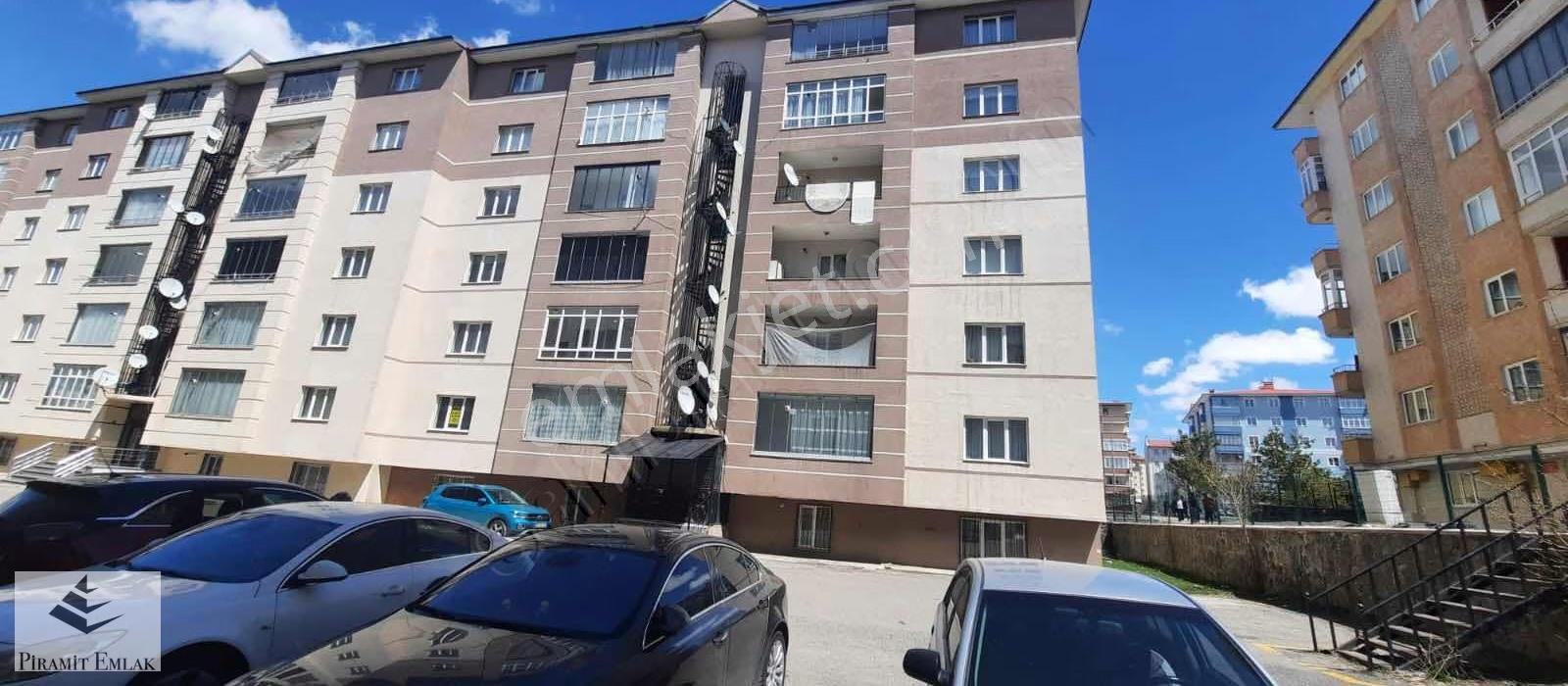 Piramit Gmden Yıldızkentte Satılık Daire
