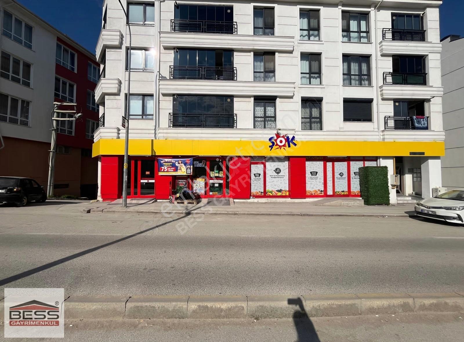 Bess'den Tombakzade Bulv. Üzeri Kurumsal Kiracılı Satılık İşyeri - Görsel 9